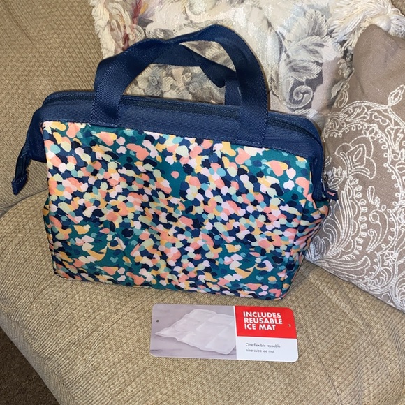 💚🧡💙NWT Thermos IsoTec Premium Insulated Lunch Duffel w/Reusable Ice Mat - Picture 8 of 16